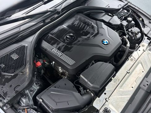 Used 2019 BMW 330i xDrive Sedan AWD/4WD image 27