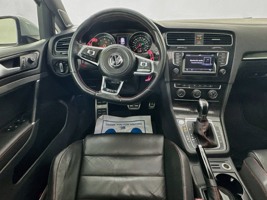 Used 2015 Volkswagen GTI SE FWD image 26