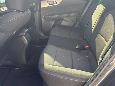 Used 2024 Kia Forte LXS w/ LXS Technology Package FWD image 33