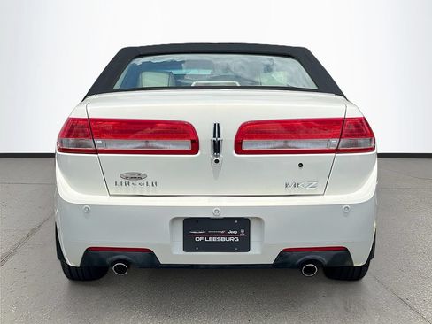 Used 2012 Lincoln MKZ FWD image 6