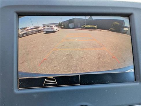 Used 2024 Chevrolet Equinox LT AWD/4WD image 13