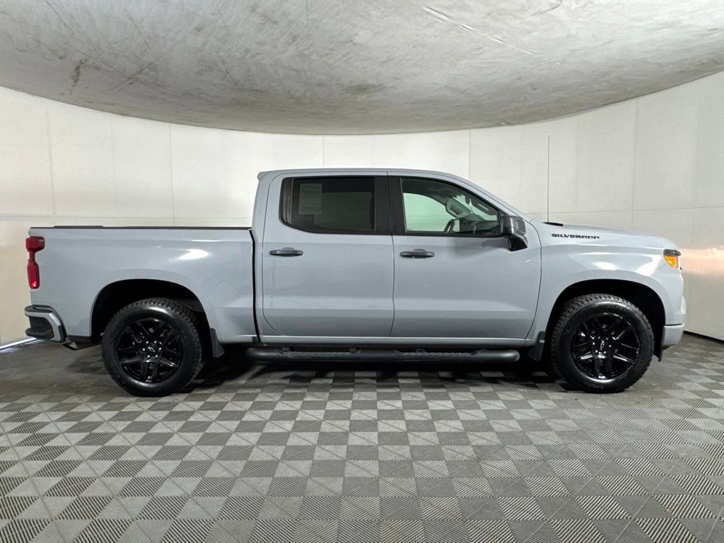 Certified 2024 Chevrolet Silverado 1500 Custom w/ Turbomax Blackout Package AWD/4WD image 7