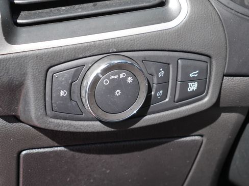 Certified 2022 Ford Edge SEL w/ Convenience Package image 12