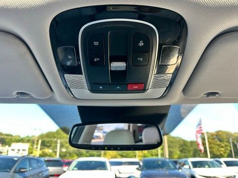 Used 2022 Hyundai Palisade SEL w/ 8P Bench Seat Package AWD/4WD image 23