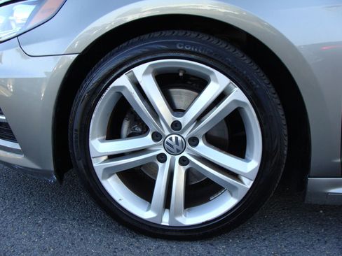 Used 2014 Volkswagen CC R-Line image 31