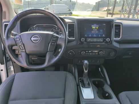 Used 2022 Nissan Frontier SV AWD/4WD image 28