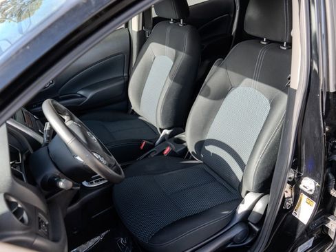 Used 2014 Nissan Versa Note SV w/ Sport Value Package image 14