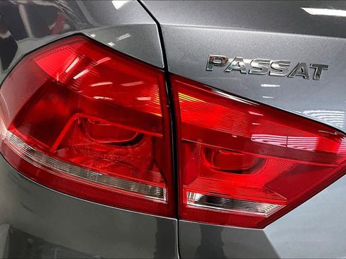 Used 2014 Volkswagen Passat TDI SE image 28