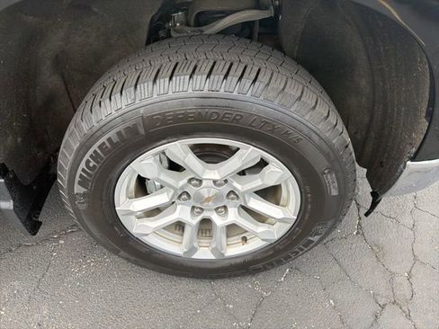 Used 2022 Chevrolet Silverado 1500 LT w/ Protection Package image 7