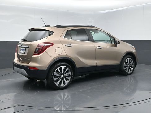 Used 2018 Buick Encore Premium image 8