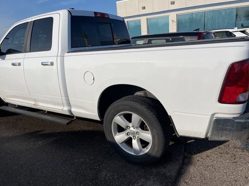 Used 2017 RAM 1500 Classic SLT image 8