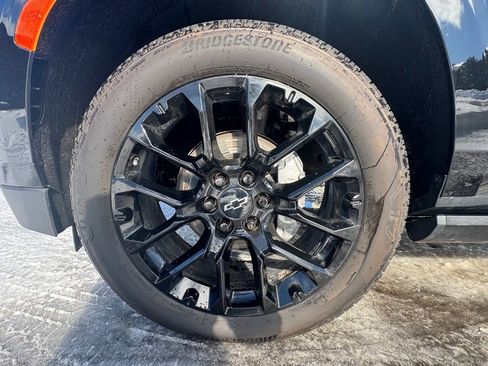 Used 2022 Chevrolet Suburban High Country image 69