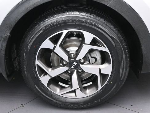 Used 2022 Kia Sportage LX FWD image 32