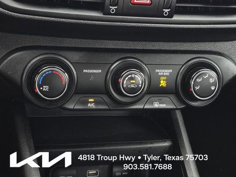 Certified 2022 Kia Forte LXS FWD image 30