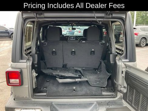 Used 2020 Jeep Wrangler Unlimited Sport AWD/4WD image 15