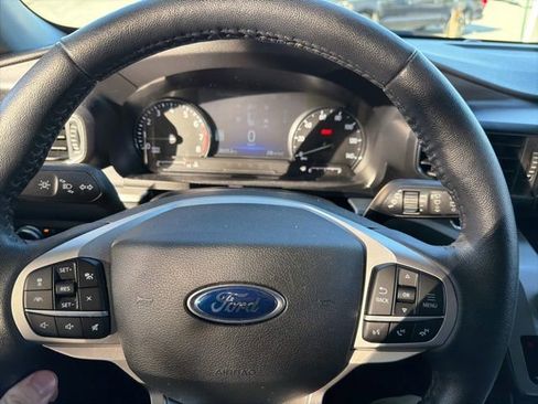 Used 2021 Ford Explorer XLT w/ Equipment Group 202A image 27