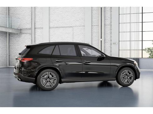 New 2026 Mercedes-Benz GLC 300 4MATIC image 18