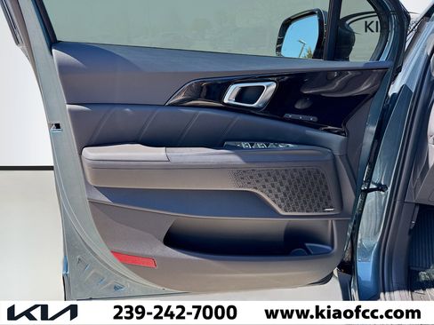 New 2026 Kia Carnival SX Prestige FWD image 22
