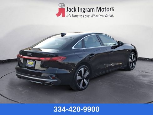 New 2025 Audi A5 2.0T Prestige image 5