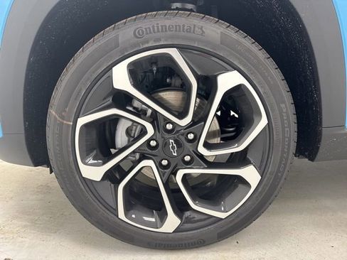 New 2026 Chevrolet Trax RS w/ Driver Confidence Package FWD image 35