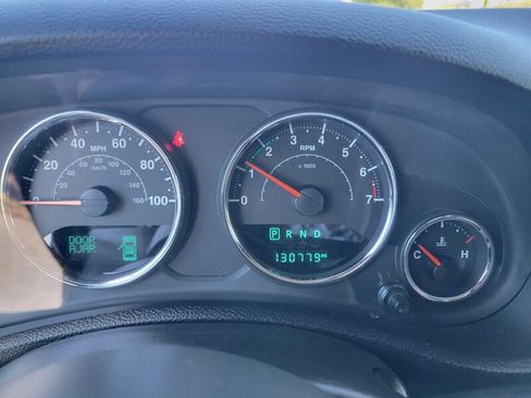 Used 2016 Jeep Wrangler Unlimited Sport w/ Quick Order Package 24S AWD/4WD image 40