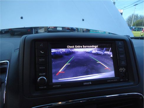 Used 2019 Dodge Grand Caravan SXT image 28