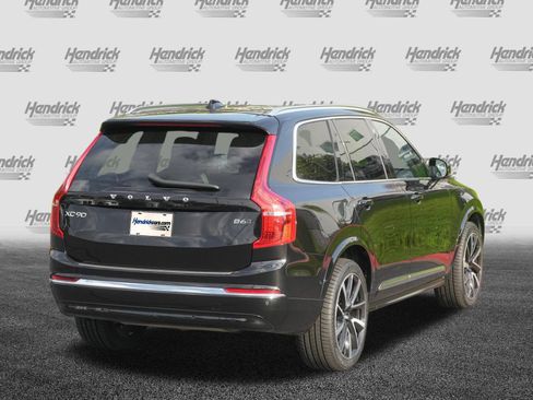 Used 2023 Volvo XC90 B6 Plus w/ Protection Package Premier AWD/4WD image 8
