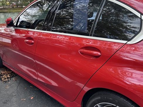 Used 2019 BMW 330i Sedan w/ Convenience Package image 10