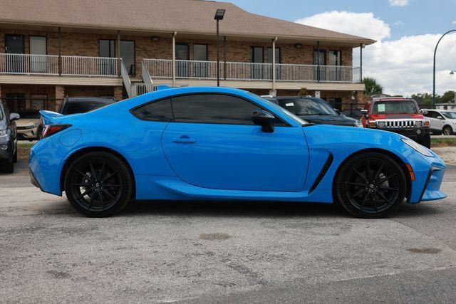 Used 2022 Toyota GR86 Premium RWD image 16