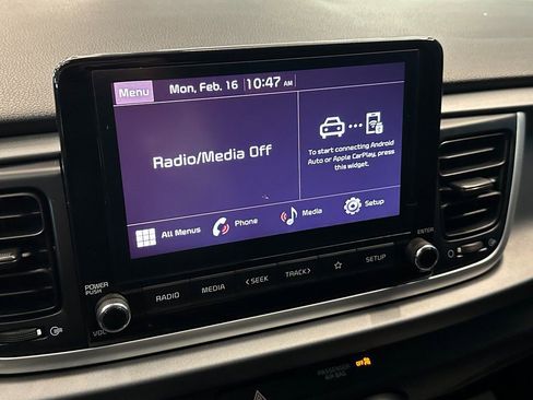 Used 2023 Kia Rio S image 13