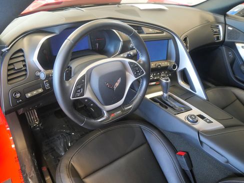 Used 2016 Chevrolet Corvette Z06 w/ 2LZ Preferred Equipment Group image 10