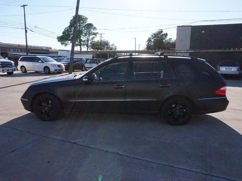 Used 2004 Mercedes-Benz E 500 4MATIC Wagon image 8
