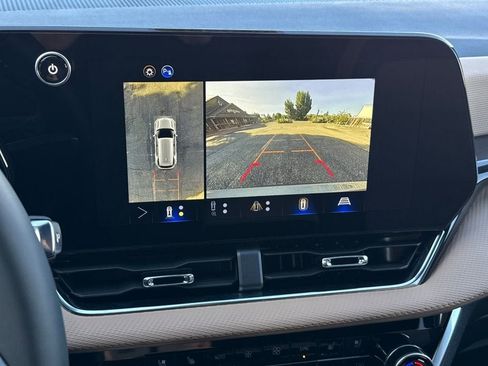New 2026 Chevrolet Equinox ACTIV w/ Convenience Package III FWD image 20