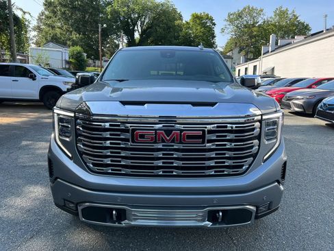 Used 2023 GMC Sierra 1500 Denali w/ Denali Reserve Package AWD/4WD image 2