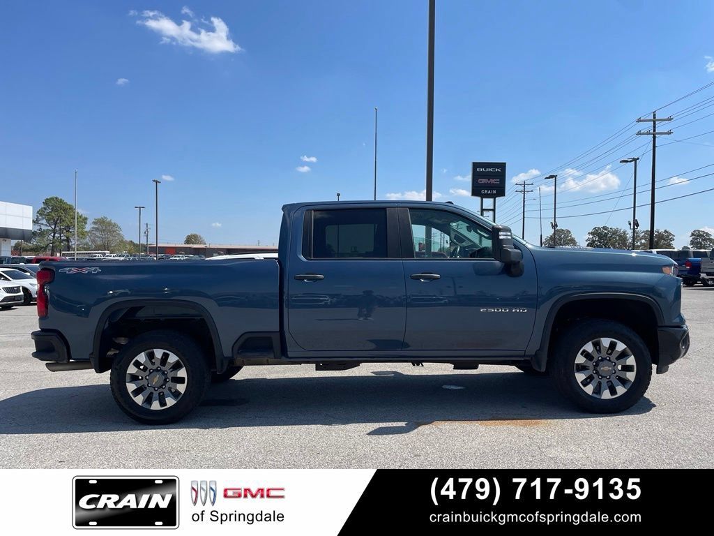 Used 2024 Chevrolet Silverado 2500 Custom w/ Custom Convenience Package AWD/4WD image 8