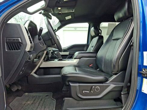 Used 2018 Ford F150 Lariat w/ Equipment Group 502A Luxury image 11