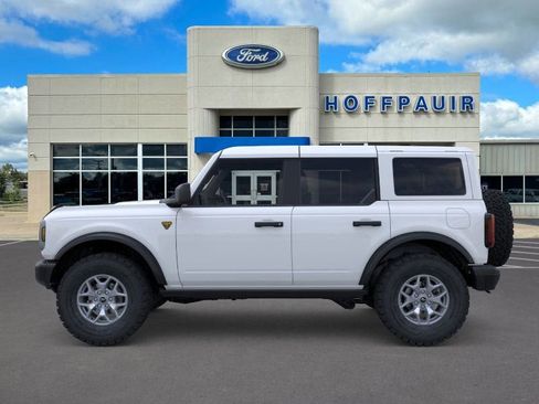 New 2025 Ford Bronco Badlands image 28