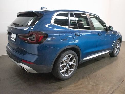 Used 2023 BMW X3 xDrive30i w/ Premium Package AWD/4WD image 4