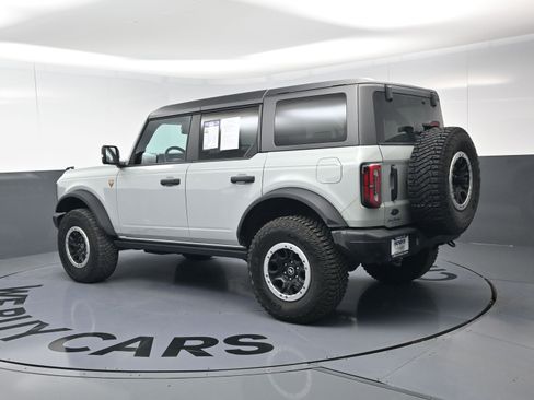 Used 2023 Ford Bronco Badlands w/ Sasquatch Package image 19