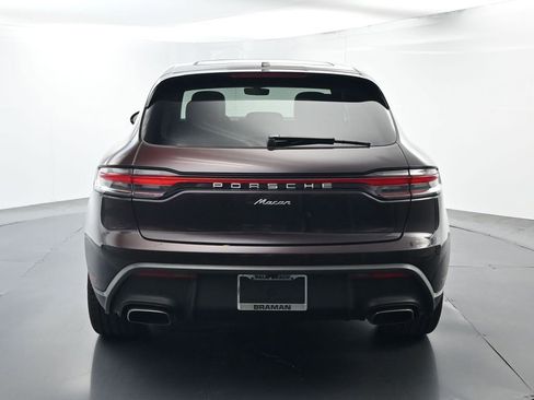 Certified 2025 Porsche Macan AWD/4WD image 13