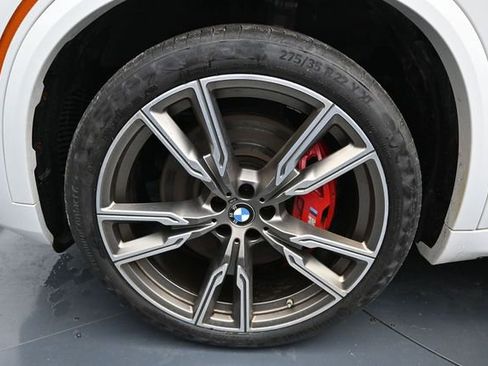 Used 2021 BMW X5 M50i AWD/4WD image 10