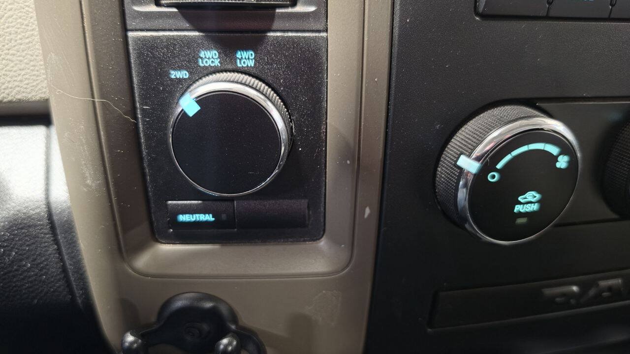 Used 2012 RAM 1500 Express w/ ST Popular Equipment Group AWD/4WD image 33