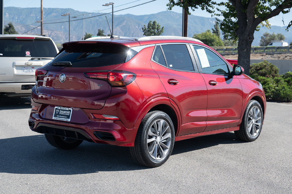 Used 2023 Buick Encore GX Select w/ Experience Buick Package FWD image 4