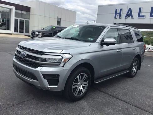 Certified 2023 Ford Expedition XLT AWD/4WD image 2