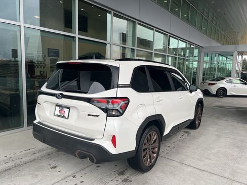 Used 2025 Subaru Forester Sport AWD/4WD image 37