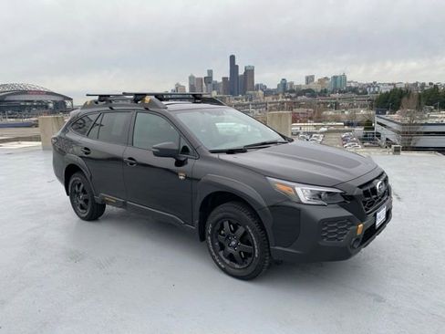 Used 2024 Subaru Outback Wilderness image 30