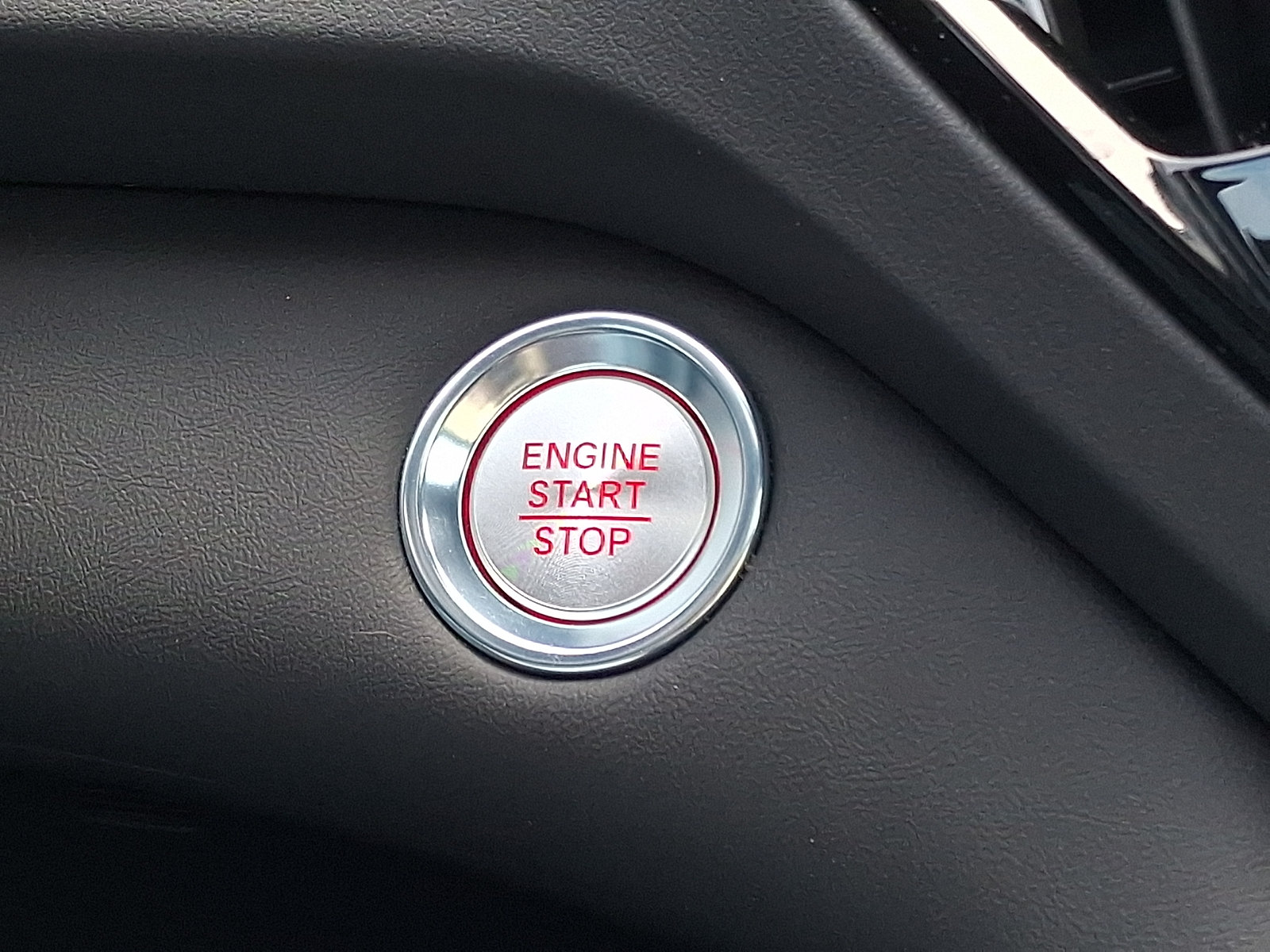 Certified 2025 Acura RDX SH-AWD image 23