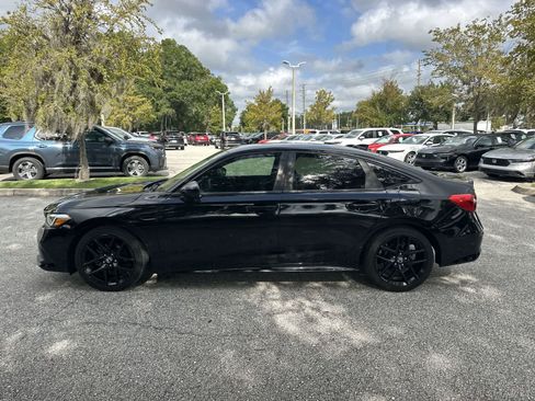 Used 2022 Honda Civic Sport image 3