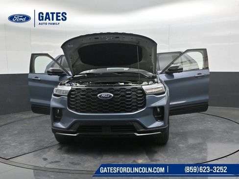 New 2026 Ford Explorer ST-Line image 61