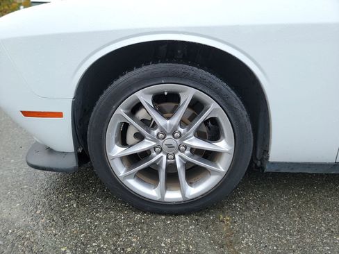 Used 2023 Dodge Challenger GT image 10